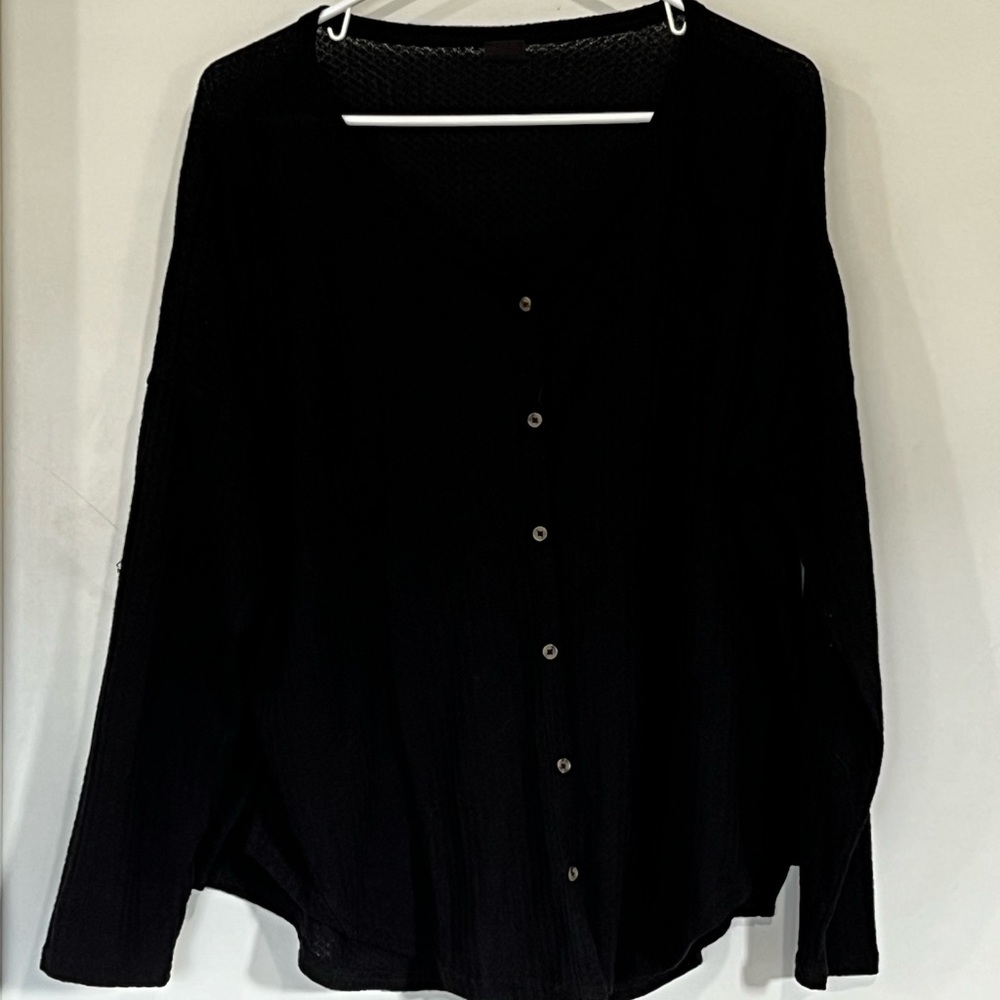 Urban Outfitters (UO) black knit cardigan / top